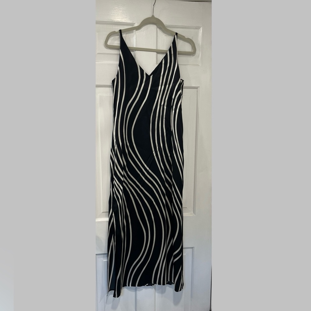 NIC+ZOE satin lightweight dress